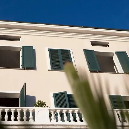 Porto Sole Nocleg ze śniadaniem 4*